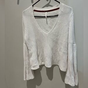 Freepeople White Sweater with flared sleeves